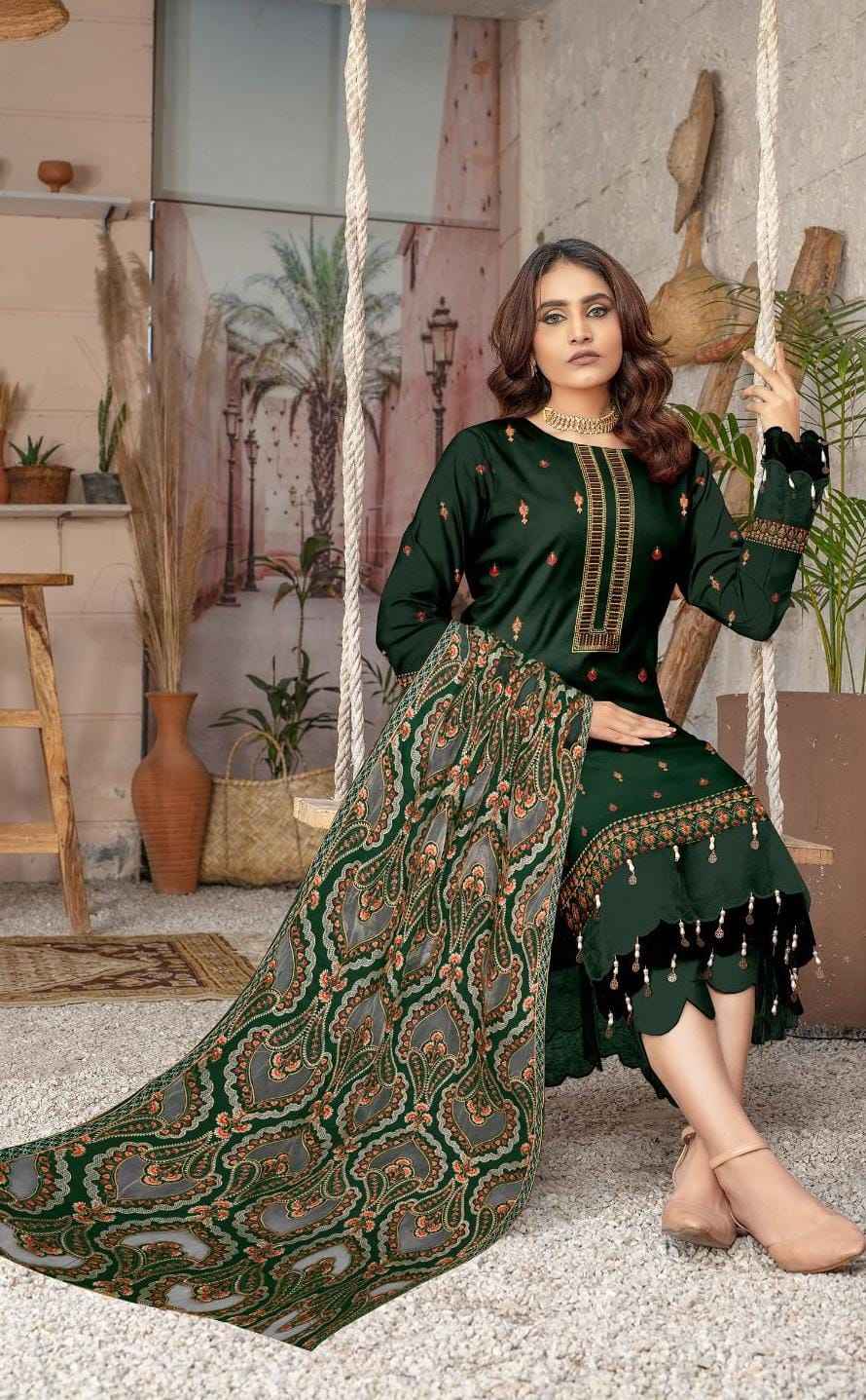 Bareeze Unstitched | Luxury Dhanak Embroidered 3PC | Laser Cut Shawl