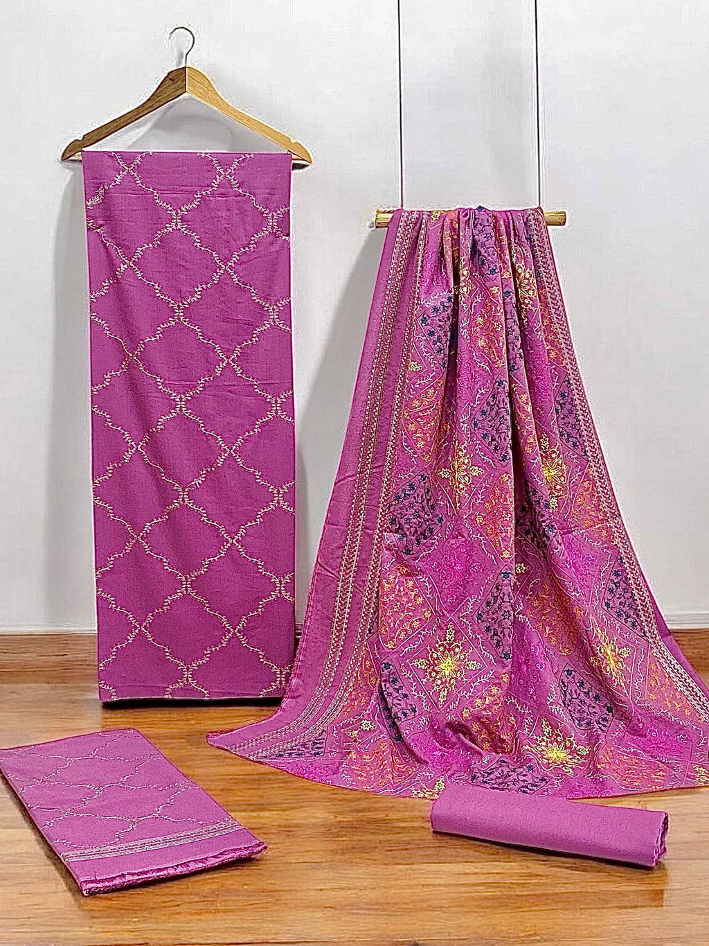 Bareeze | Luxury Emb | Karandi