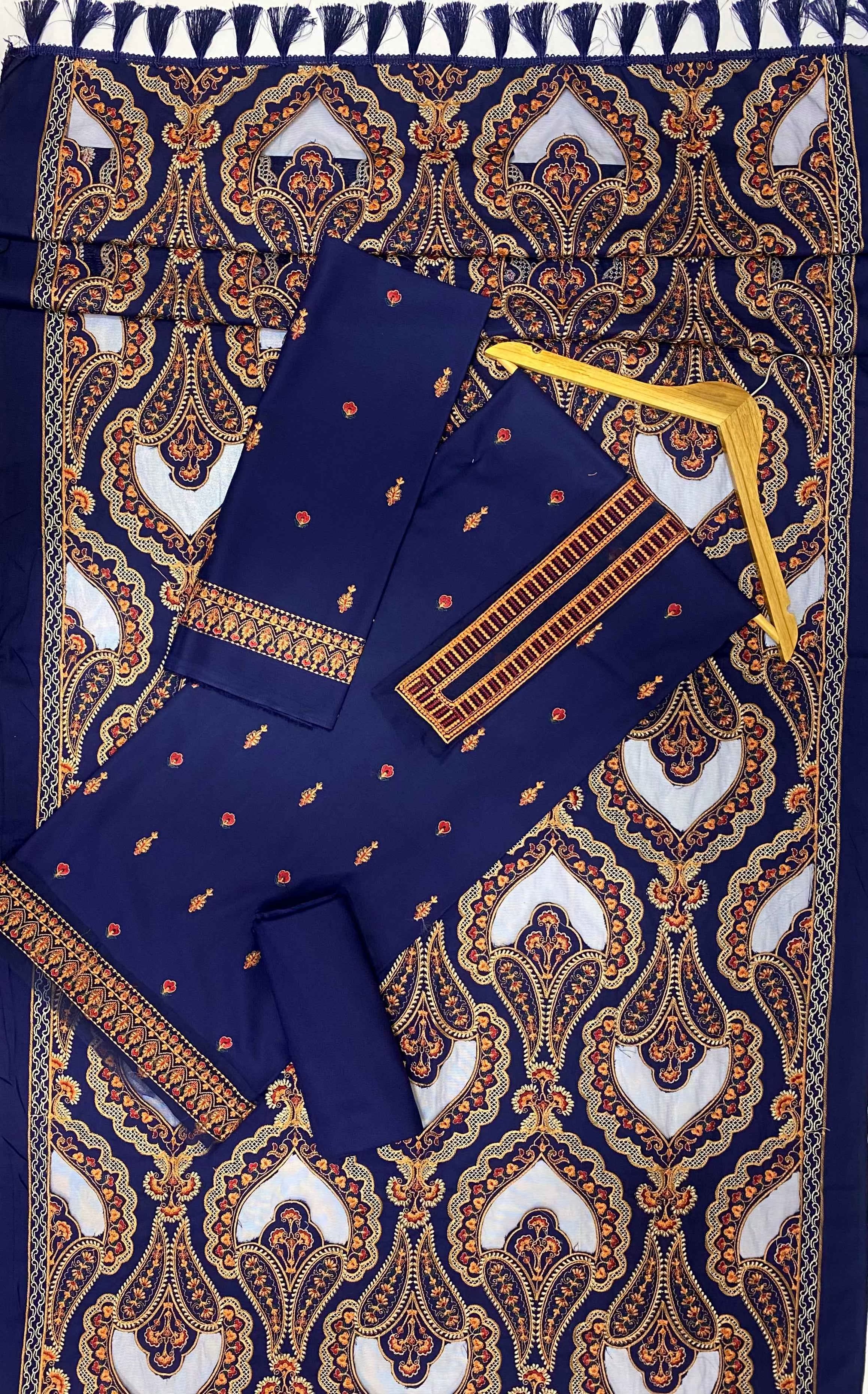 Bareeze Unstitched | Luxury Dhanak Embroidered 3PC | Laser Cut Shawl